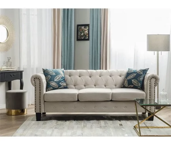 Sofá de 3 lugares em tecido creme com tachas metálicas CHESTERFIELD