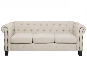 Sofá de 3 lugares em tecido creme com tachas metálicas CHESTERFIELD